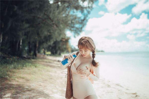 柳侑綺 海中少女